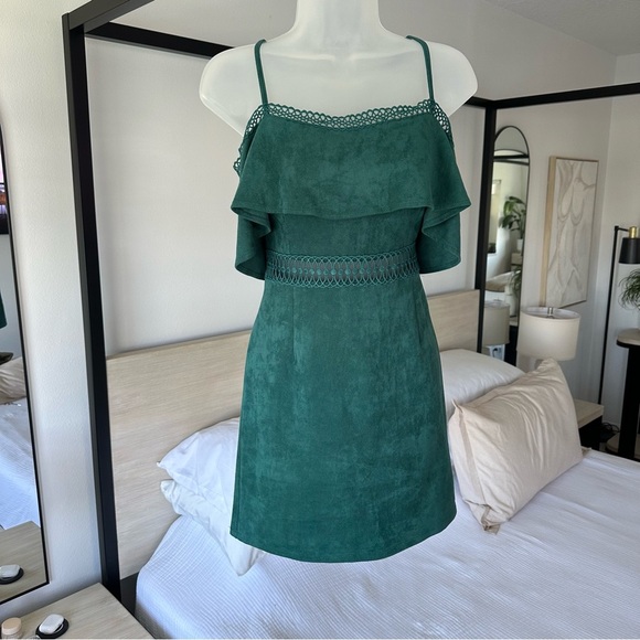 Flying Tomato Off Shoulder Crochet Mini Faux Suede Green Dress, Large - Picture 5 of 10